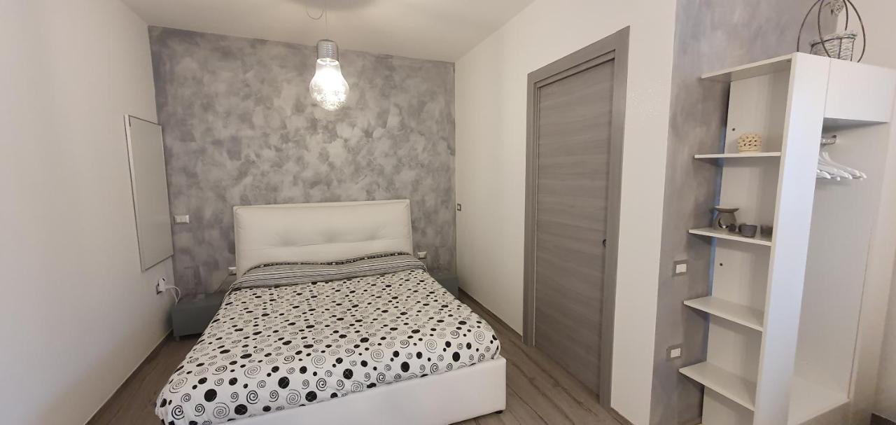 La Casetta Tra Sassi E Ulivi B&B Matera Eksteriør bilde