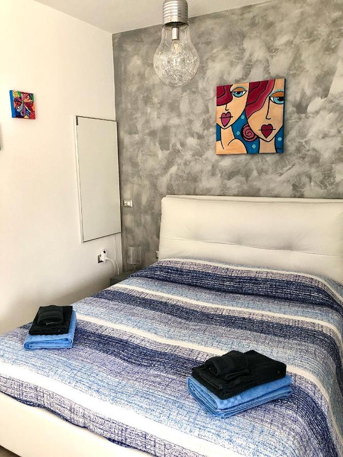 La Casetta Tra Sassi E Ulivi B&B Matera Eksteriør bilde